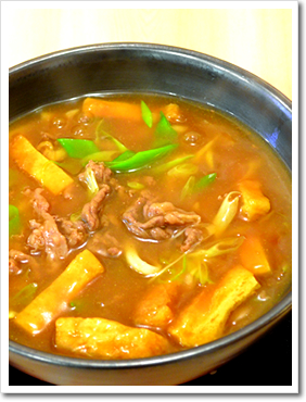 絶品！肉きつねカレーうどん